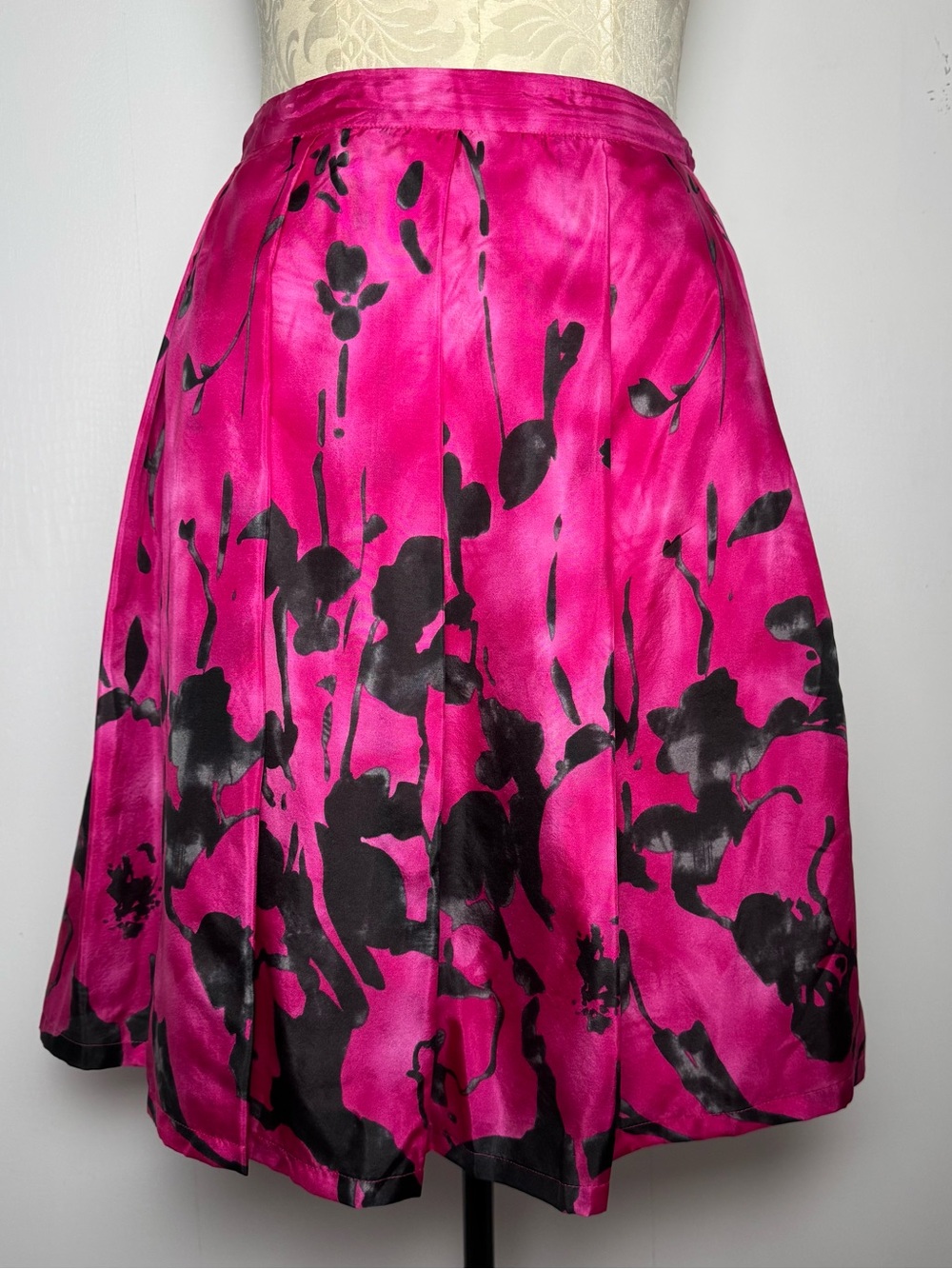 Victor Alfaro Hot Pink A-Line Skirt with Black Floral Detail